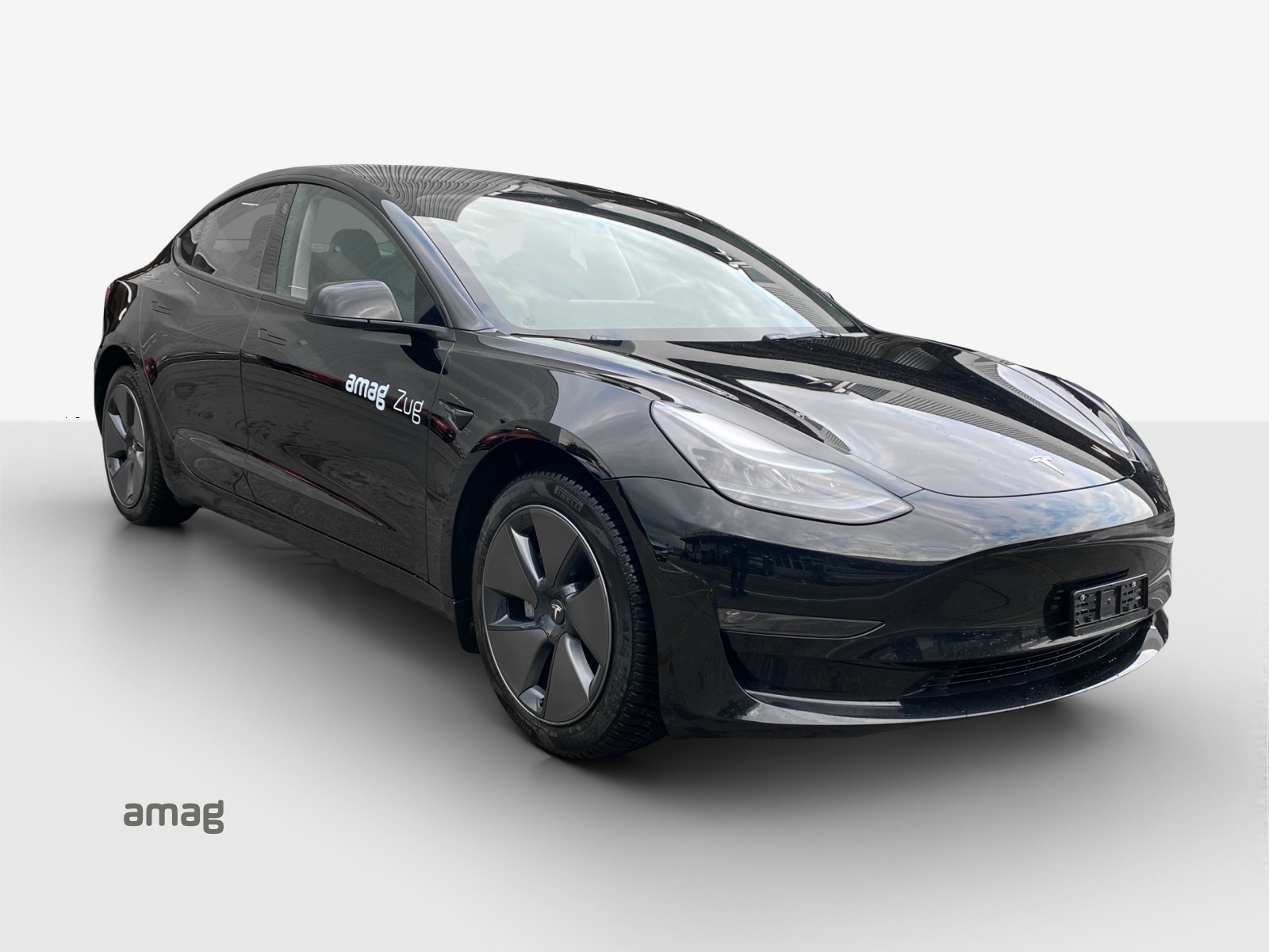 TESLA Model 3-image-6