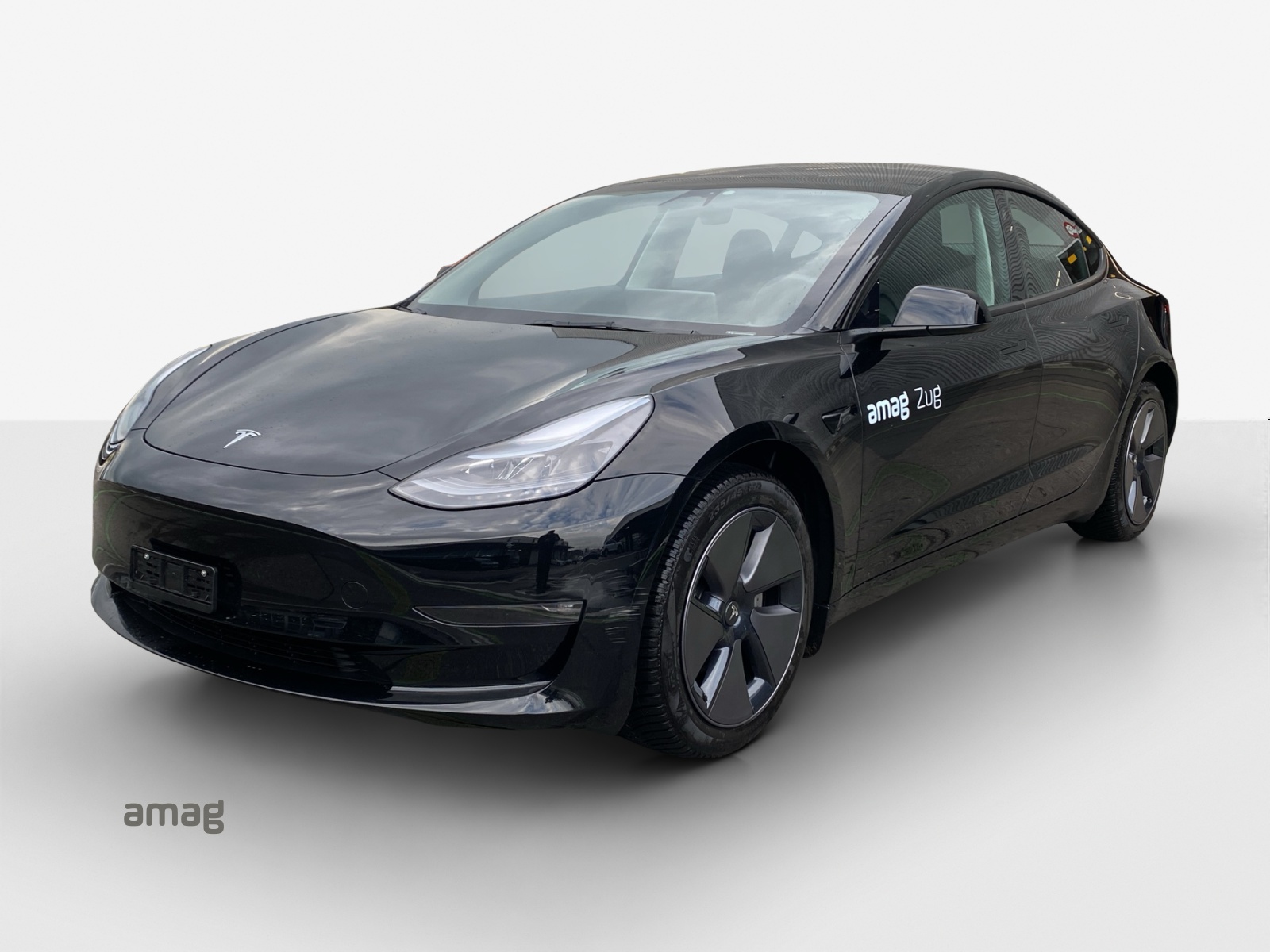 TESLA Model 3-image-0