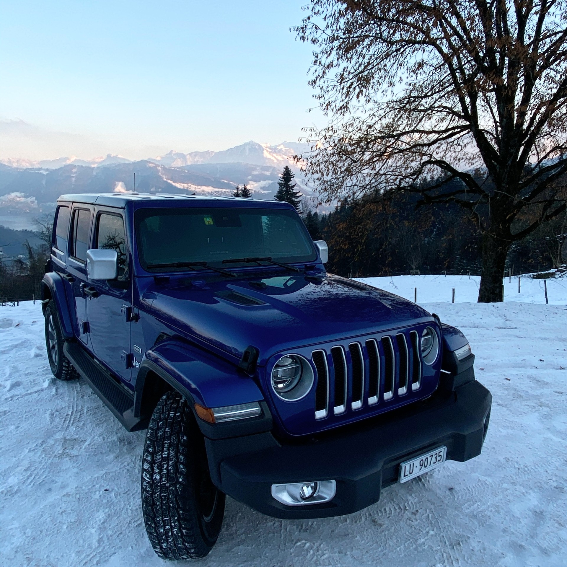 JEEP Wrangler Unli. Sahara mit Werksgarantie bis 2027-image-14