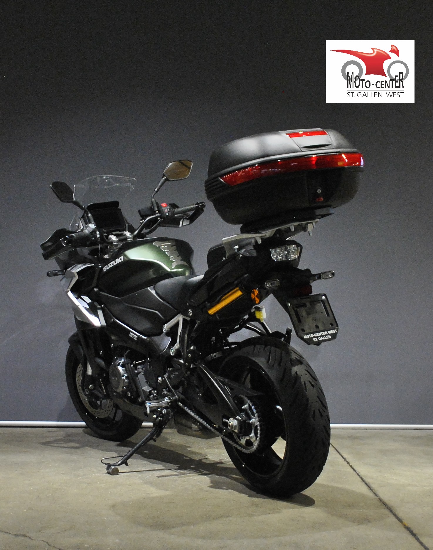 SUZUKI GSX-S 1000 GX-showroom-element-3