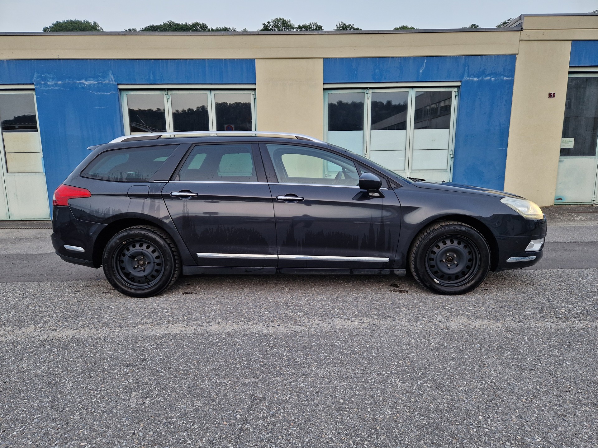 CITROEN C5 Tourer 1.6 Turbo Exclusive Automatic-image-12