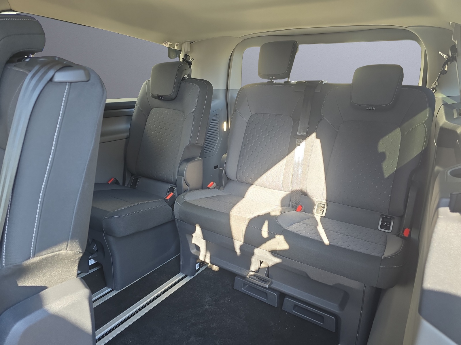 FORD E-Tourneo C bus 340 L2 Titaniu-image-7