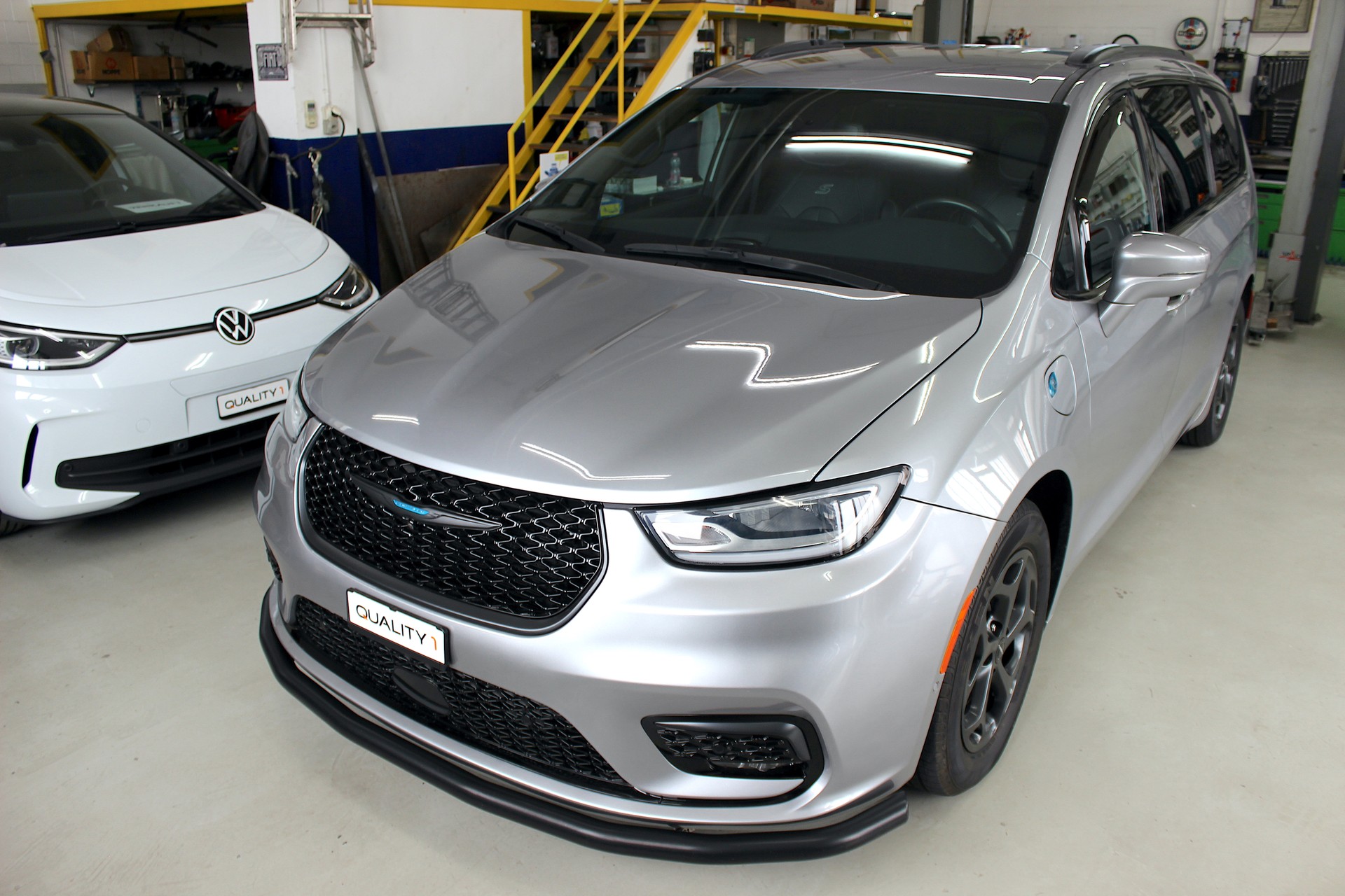 CHRYSLER Pacifica 3.6 V6 Plug-In HYBRID 💥 TOURING S 💥 TOP Ausstattung 💥 Lieferung möglich-image-10