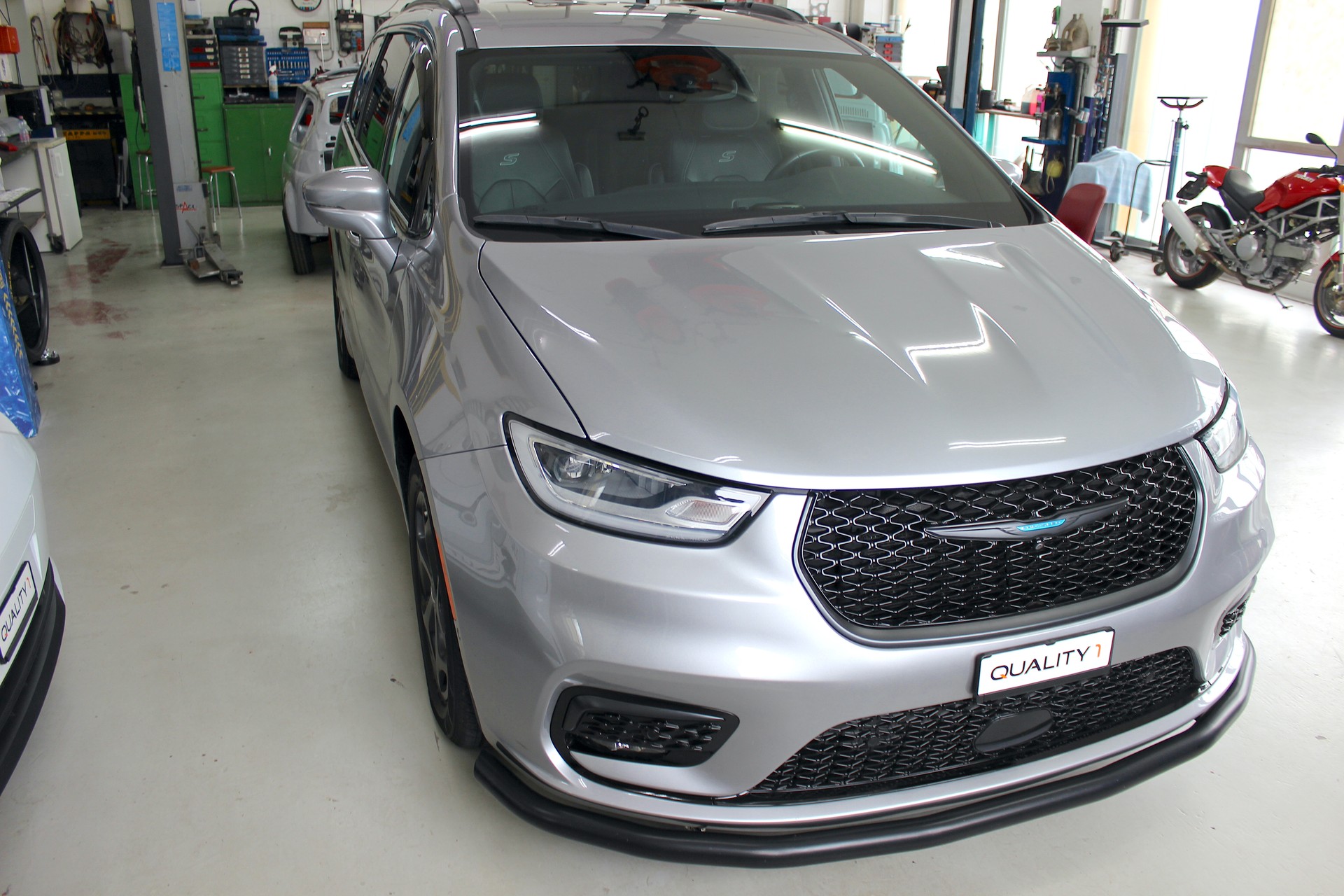 CHRYSLER Pacifica 3.6 V6 Plug-In HYBRID 💥 TOURING S 💥 TOP Ausstattung 💥 Lieferung möglich-image-14