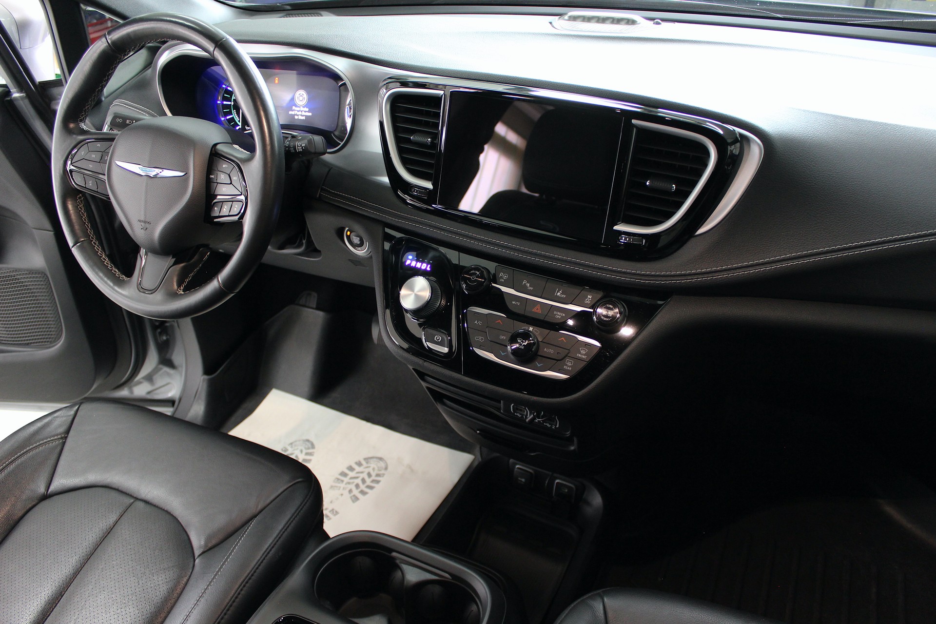 CHRYSLER Pacifica 3.6 V6 Plug-In HYBRID 💥 TOURING S 💥 TOP Ausstattung 💥 Lieferung möglich-image-22