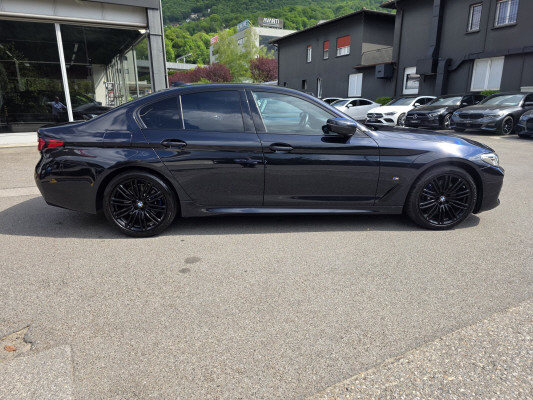BMW 530e xDrive M Sport-image-2