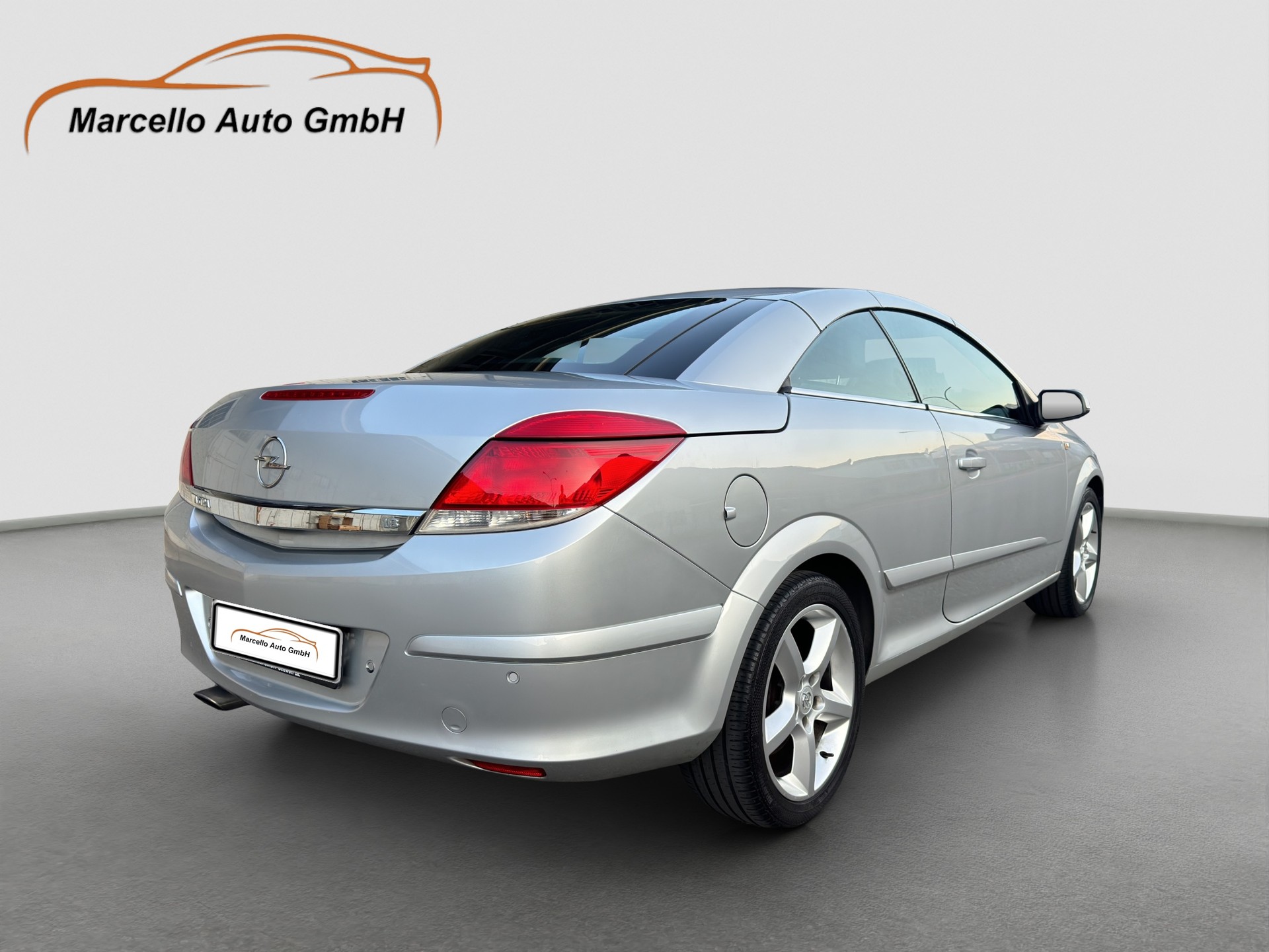 OPEL Astra TT 1.8i 16V Cosmo-image-12