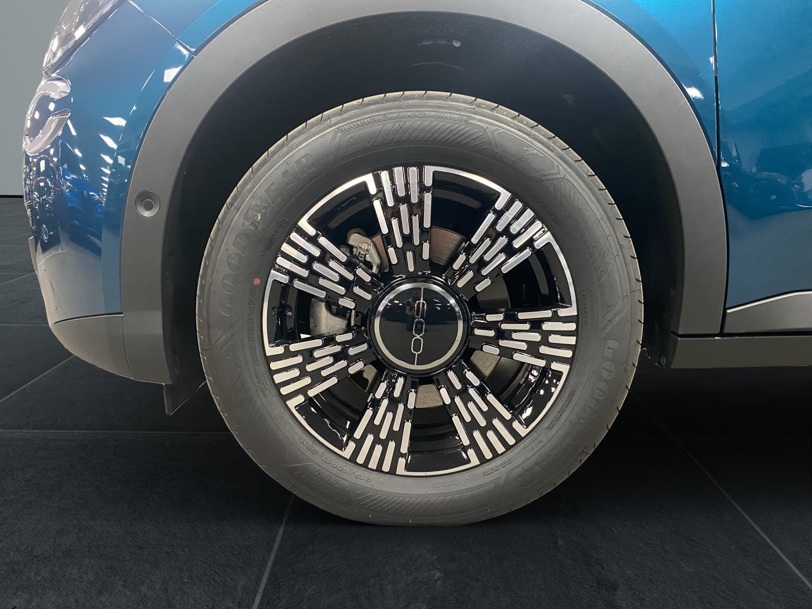 FIAT 600 1.2 Hybrid 136 Swis-image-7