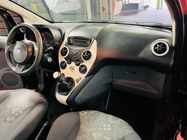 FORD KA 1.25 Ambiente-image-6