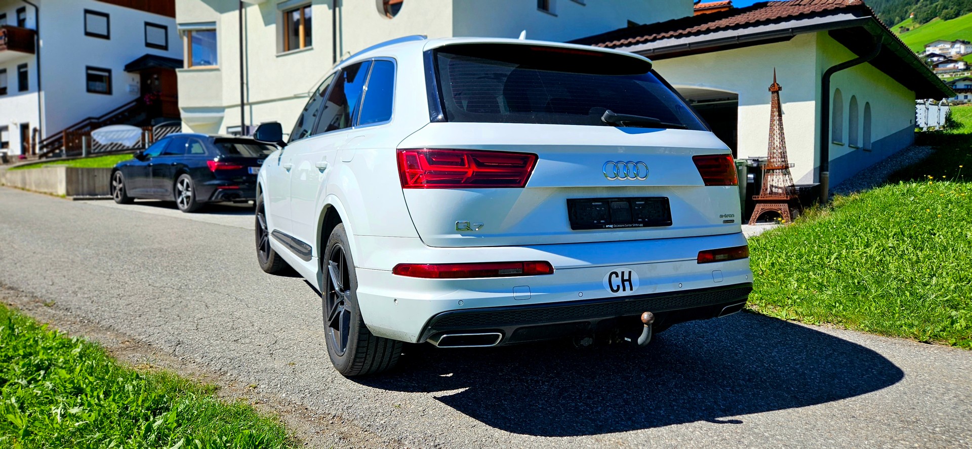 AUDI Q7 e-tron 3.0 TDI quattro tiptronic-image-3