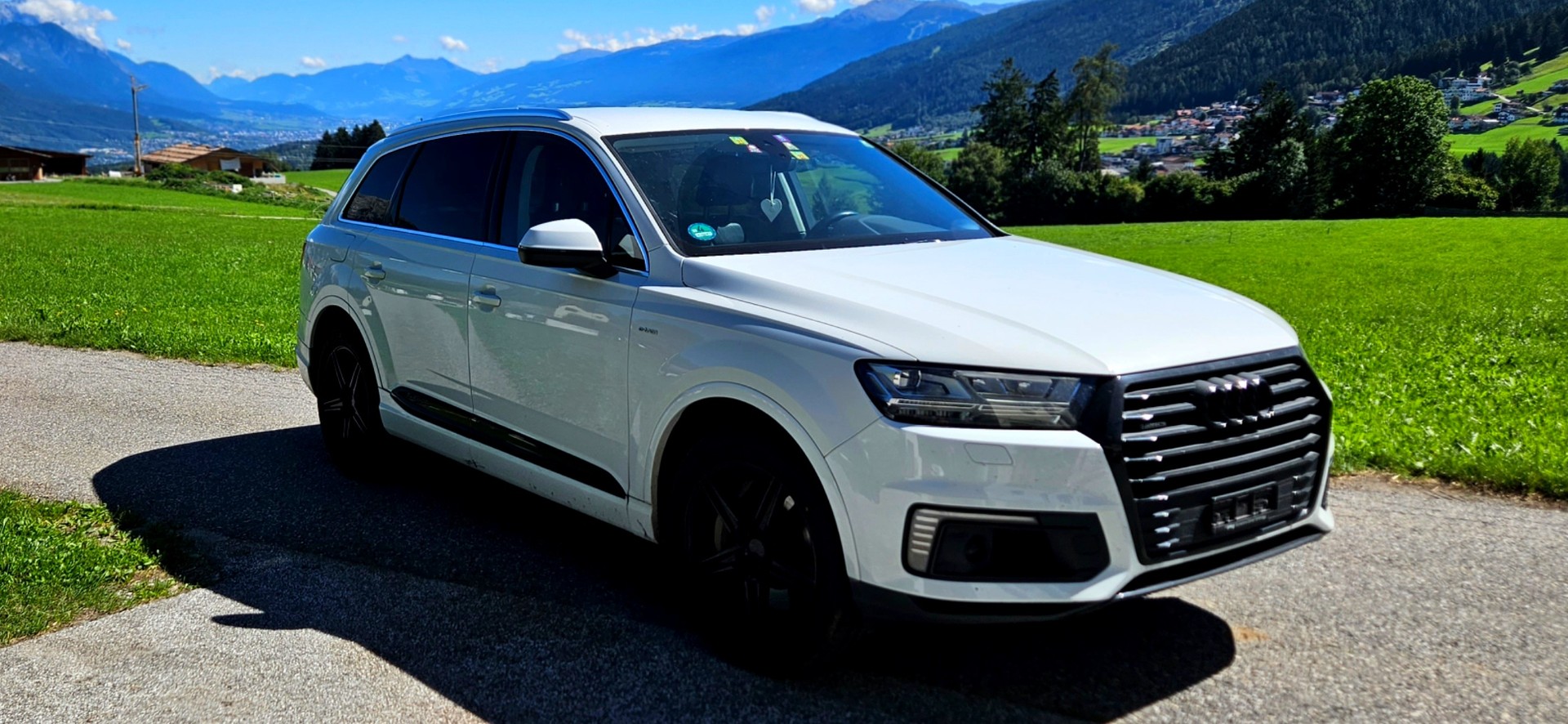 AUDI Q7 e-tron 3.0 TDI quattro tiptronic-image-0