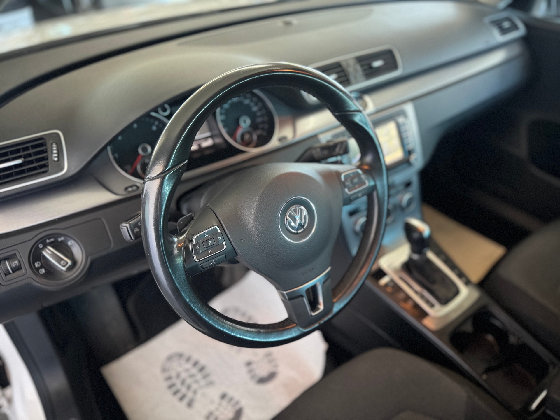 VW Passat Variant 2.0 TDI BMT Comfortline 4MDSG-image-11