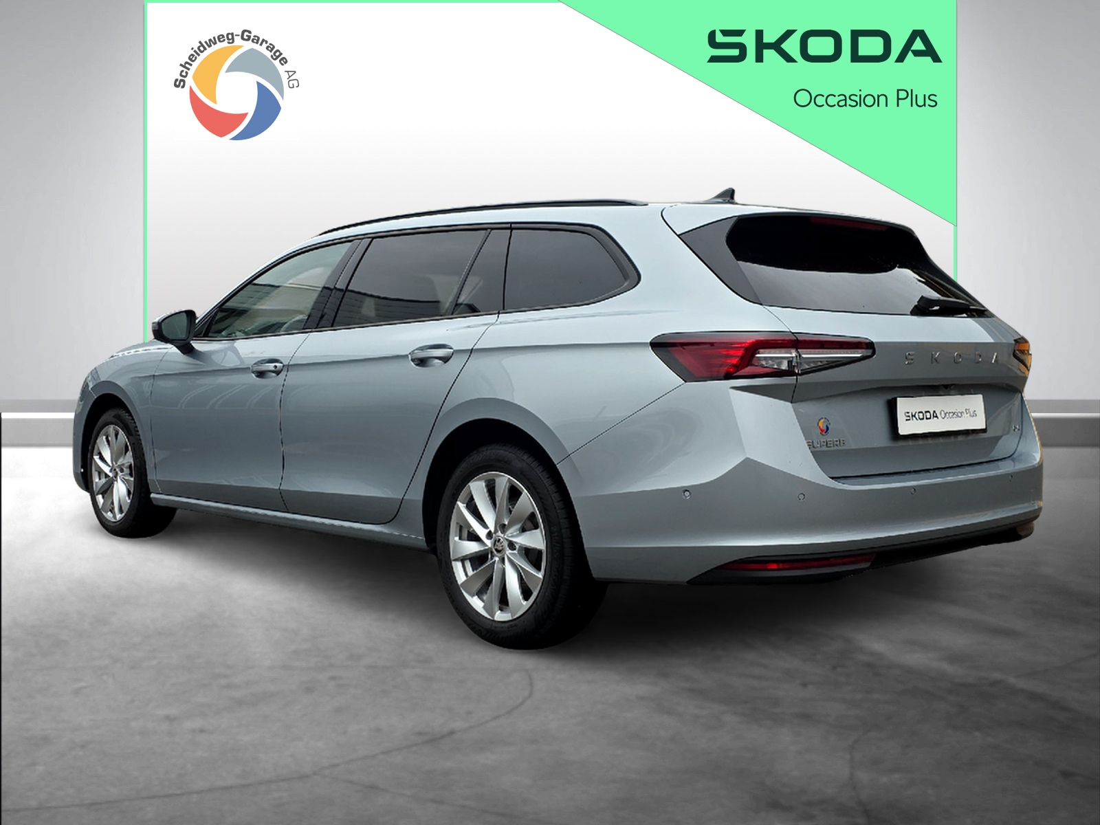 SKODA Superb Combi 2.0 TDi Selection 4x4 DSG-image-12