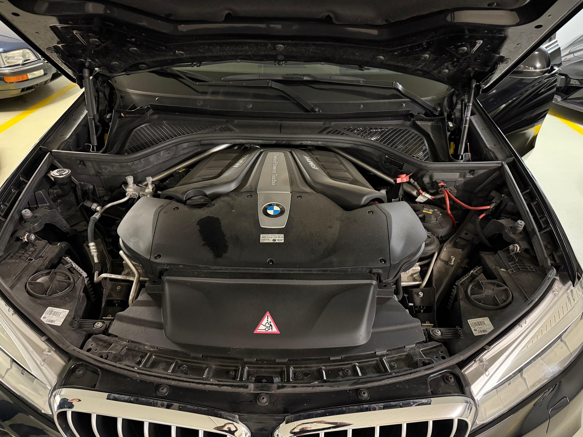 BMW X6 xDrive 50i Steptronic-image-14