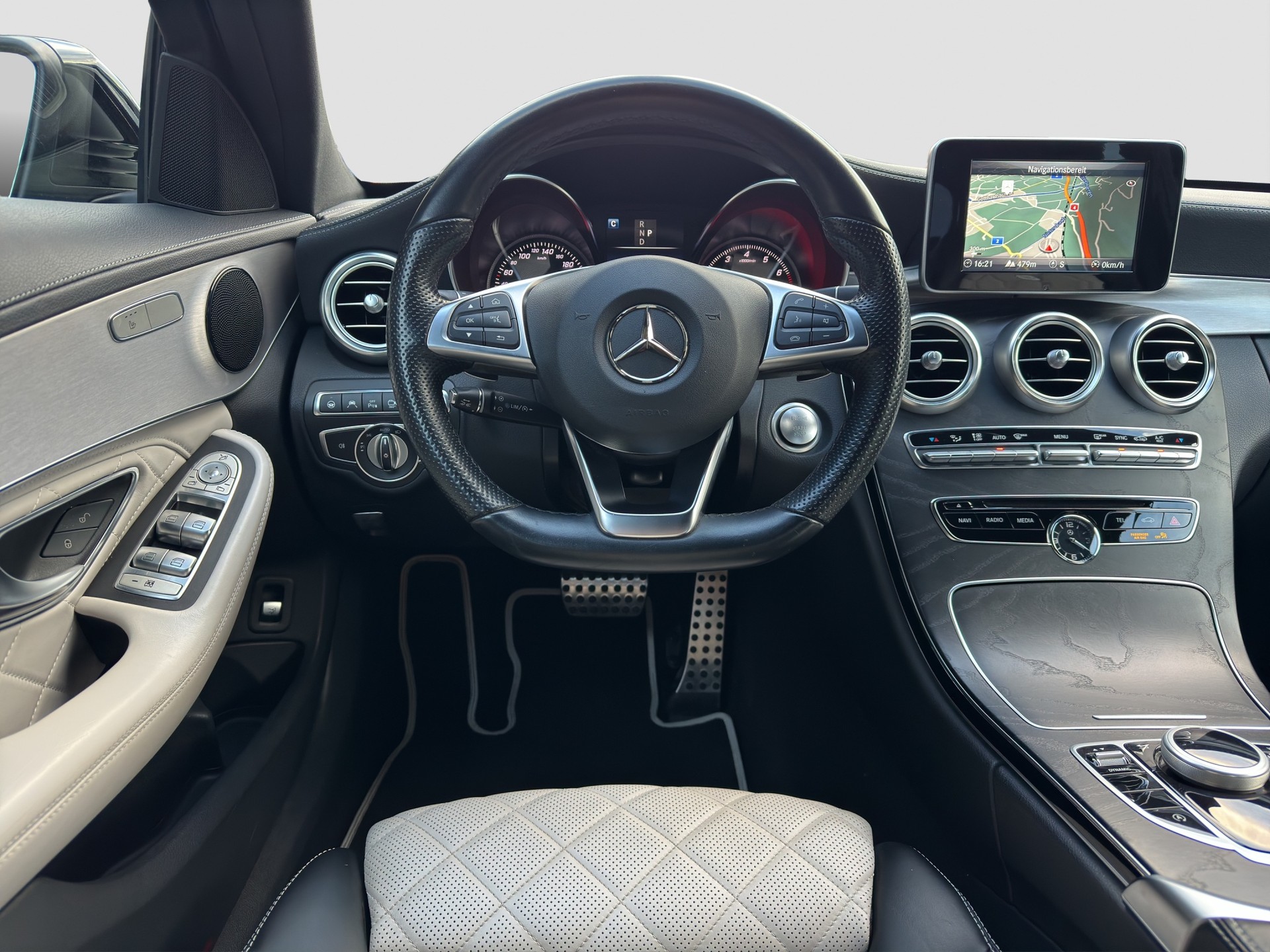 MERCEDES-BENZ C 200 AMG Line 4Matic 9G-Tronic (Designo)-image-7