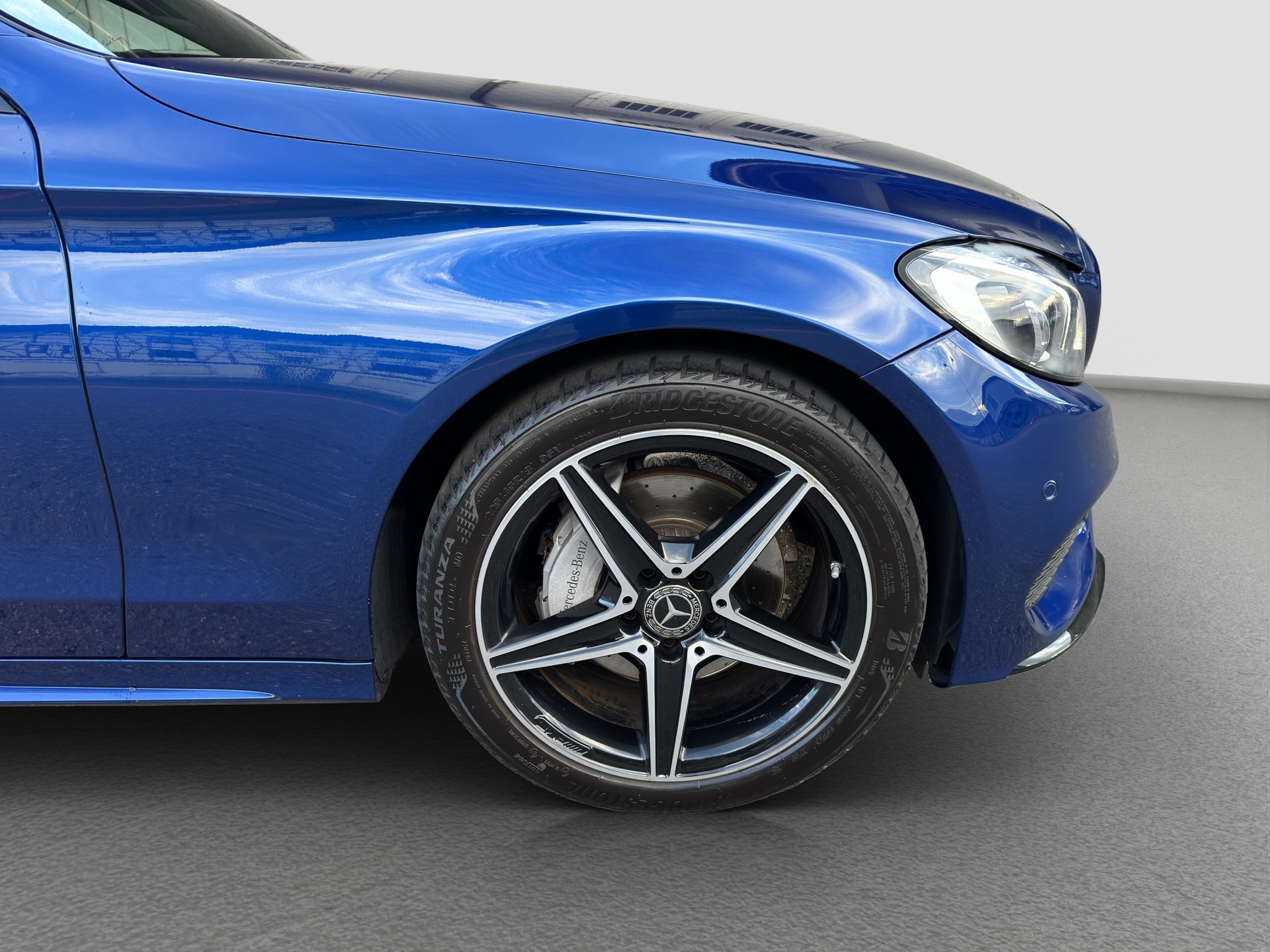 MERCEDES-BENZ C 200 AMG Line 4Matic 9G-Tronic (Designo)-image-15