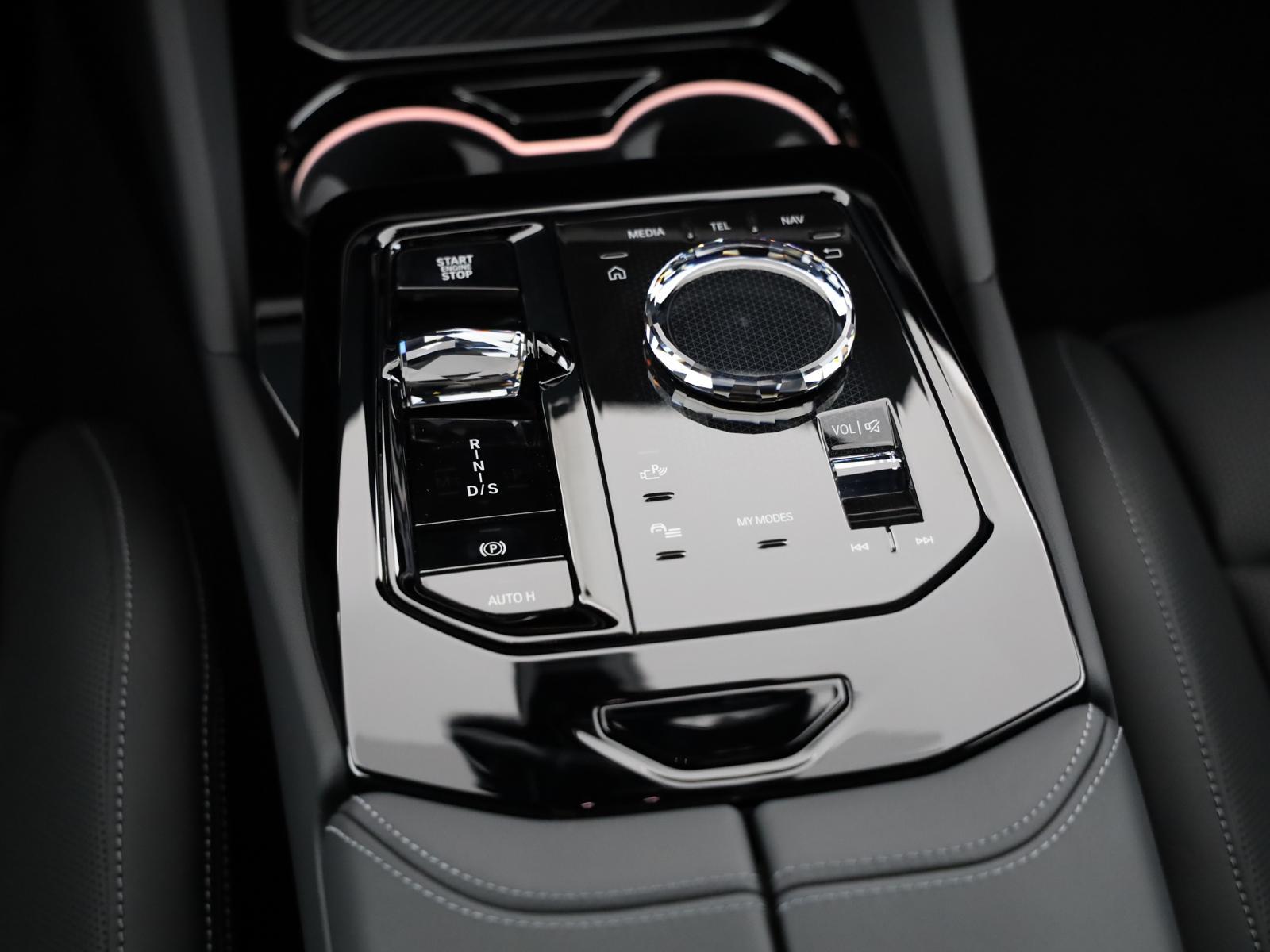 BMW 540d Limousine xDrive M Sport Pro-image-15