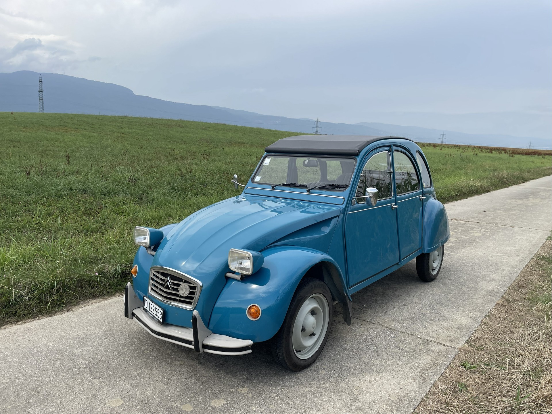 CITROEN 2CV6 Spécial (Club) - Vétéran-image-1