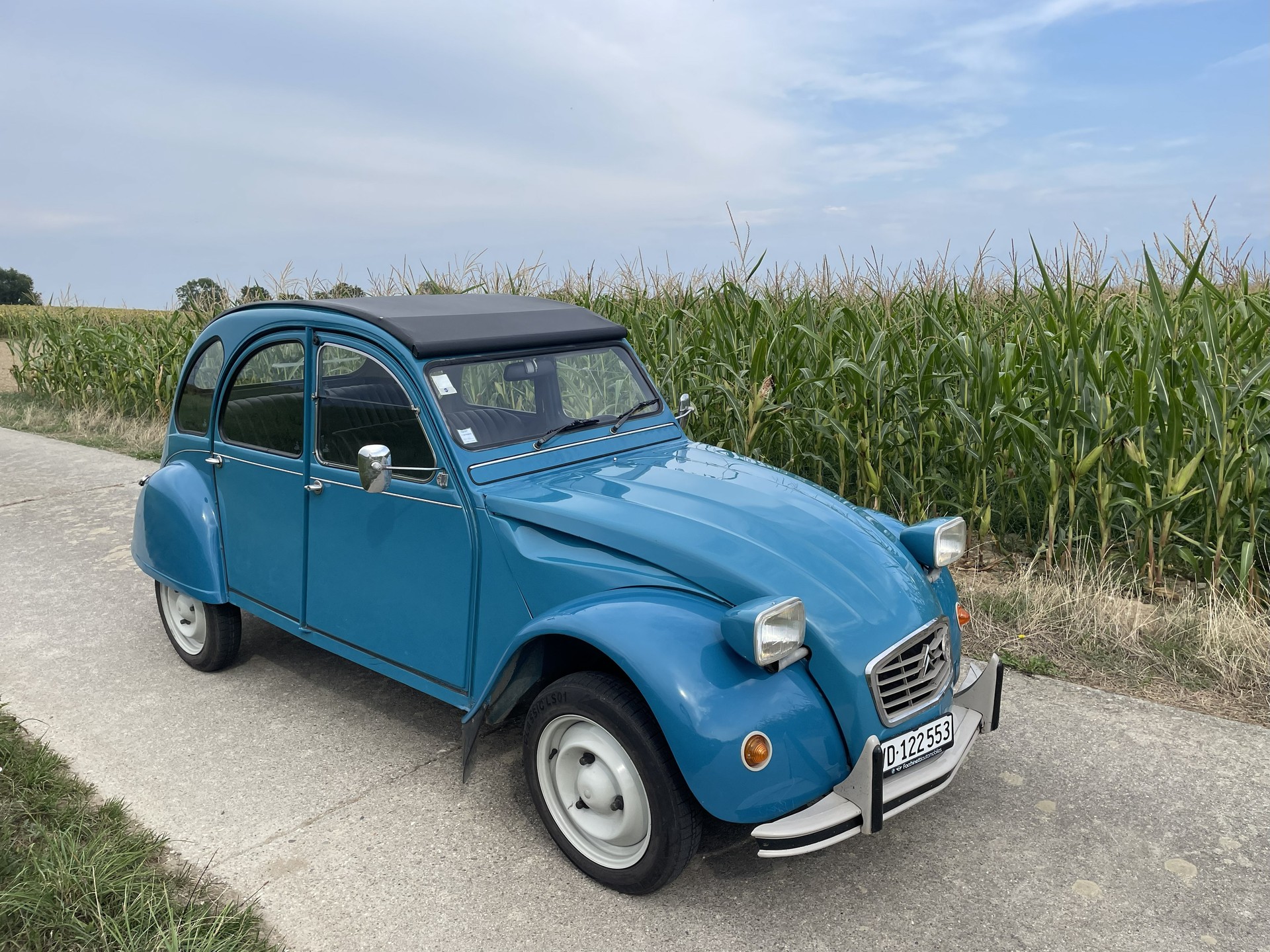CITROEN 2CV6 Spécial (Club) - Vétéran-image-0