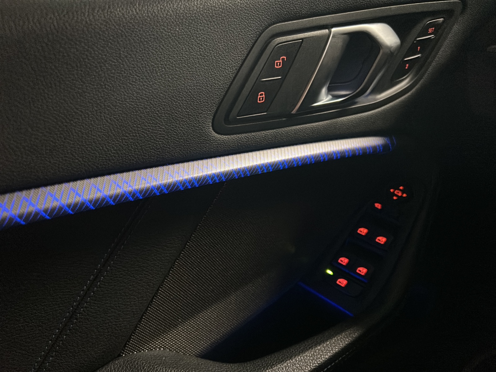 BMW 120i Pure M Sport Steptronic-image-29