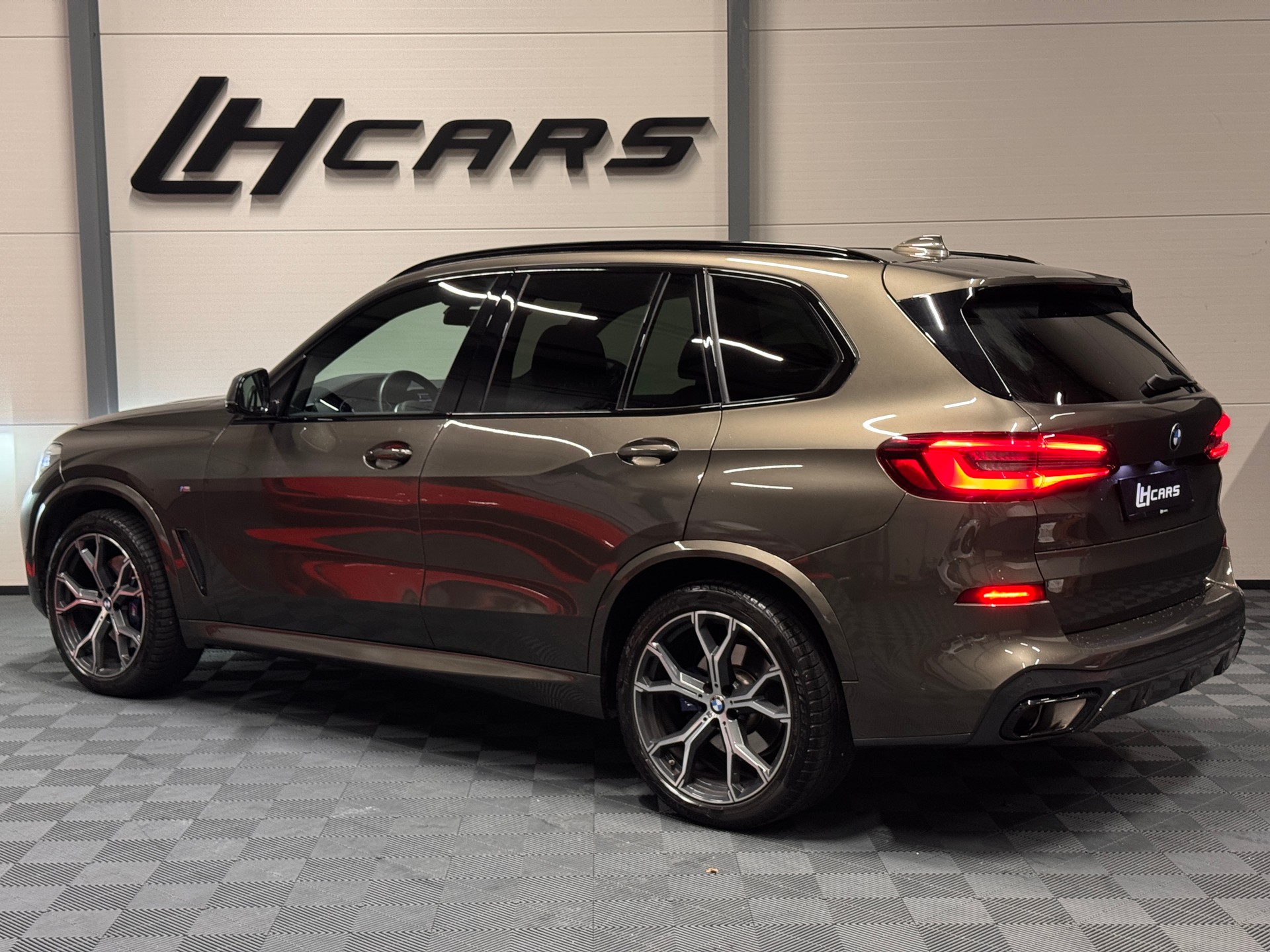 BMW X5 30d xDrive SAG M-Sport-image-2