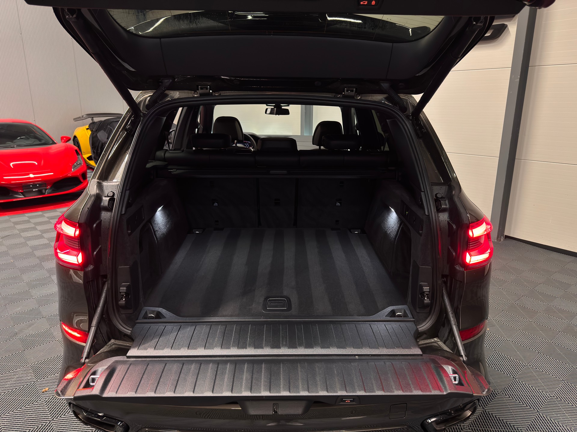 BMW X5 30d xDrive SAG M-Sport-image-12