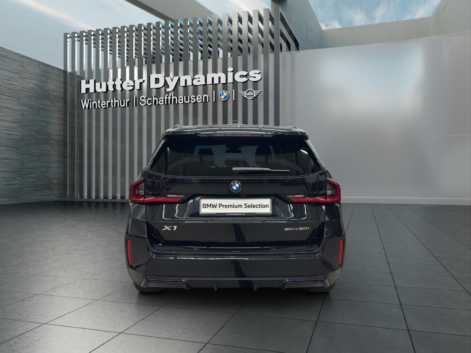 BMW X1 20i sDrive M Sportpaket-image-5