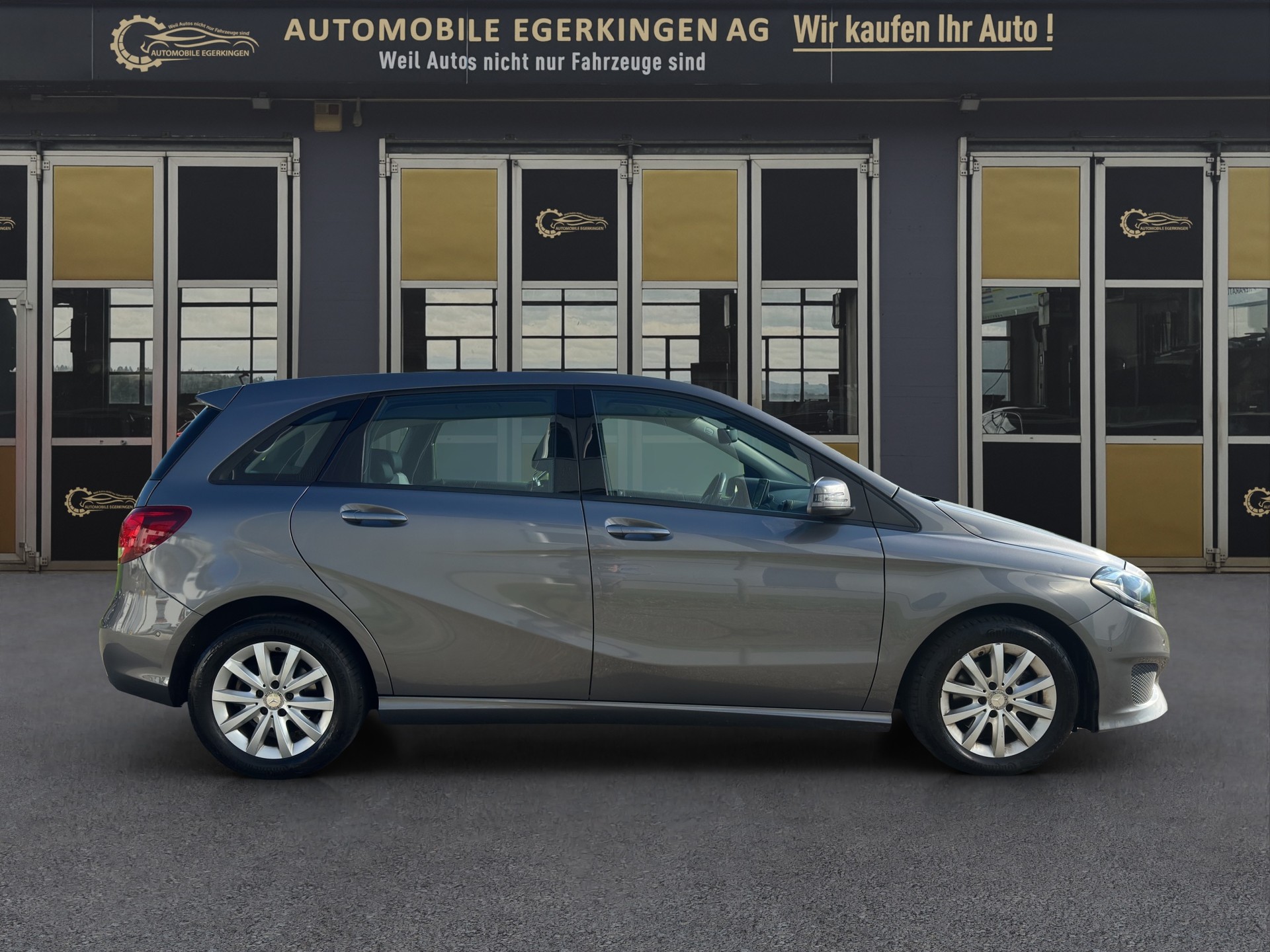 MERCEDES-BENZ B 200-image-3