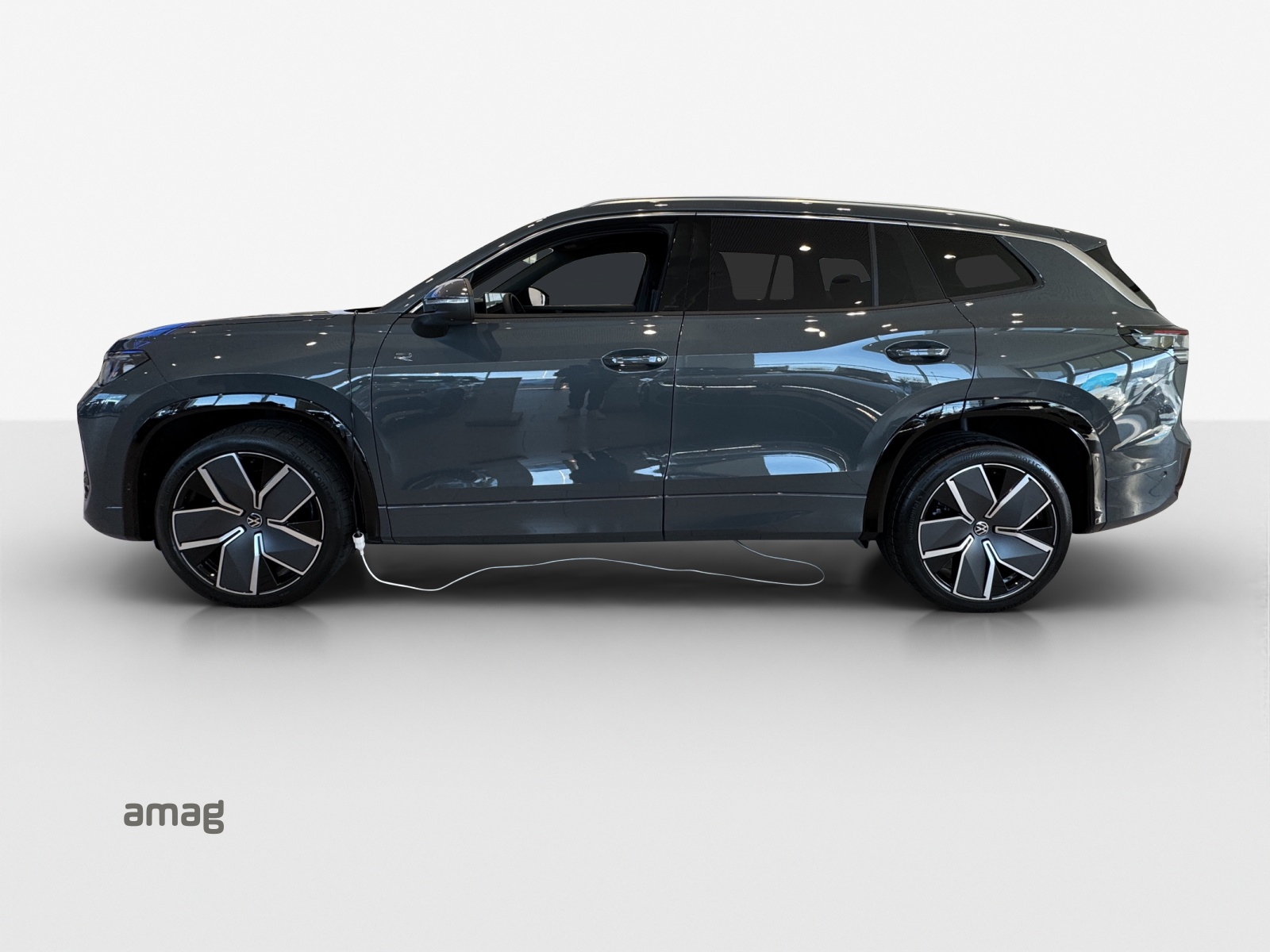 VW Tayron 2.0 TSI R-Line DSG 4Motion-image-1