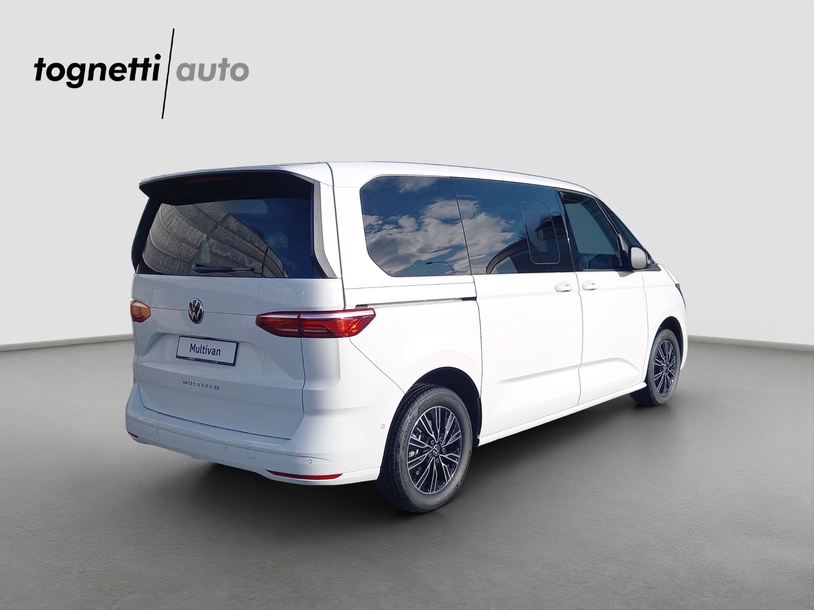 VW Multivan 2.0 TDI Liberty DSG-image-3
