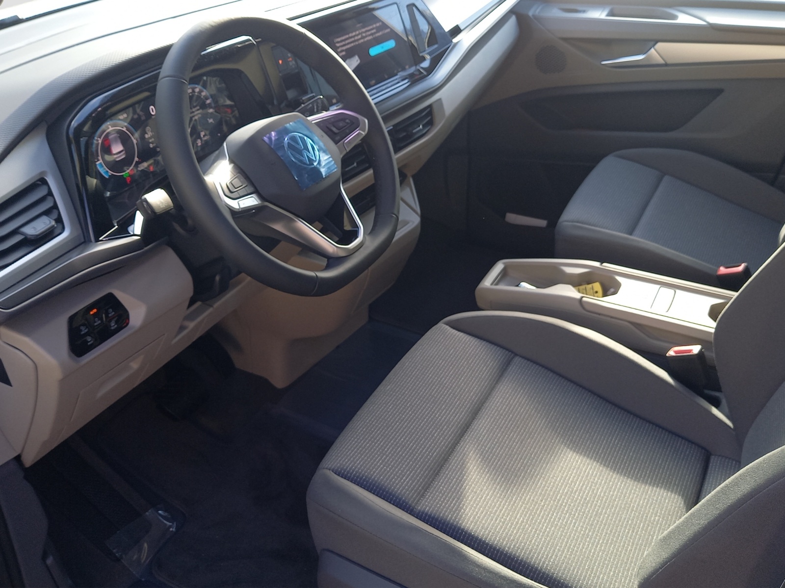 VW Multivan 2.0 TDI Liberty DSG-image-7
