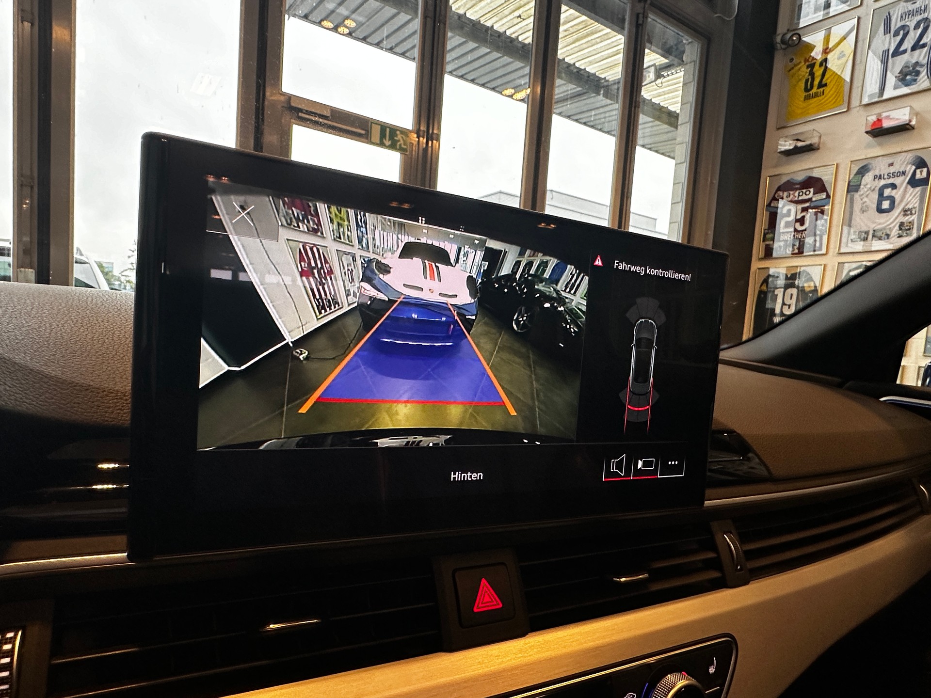 AUDI A5 Cabrio 40 TDI S-Line-image-18