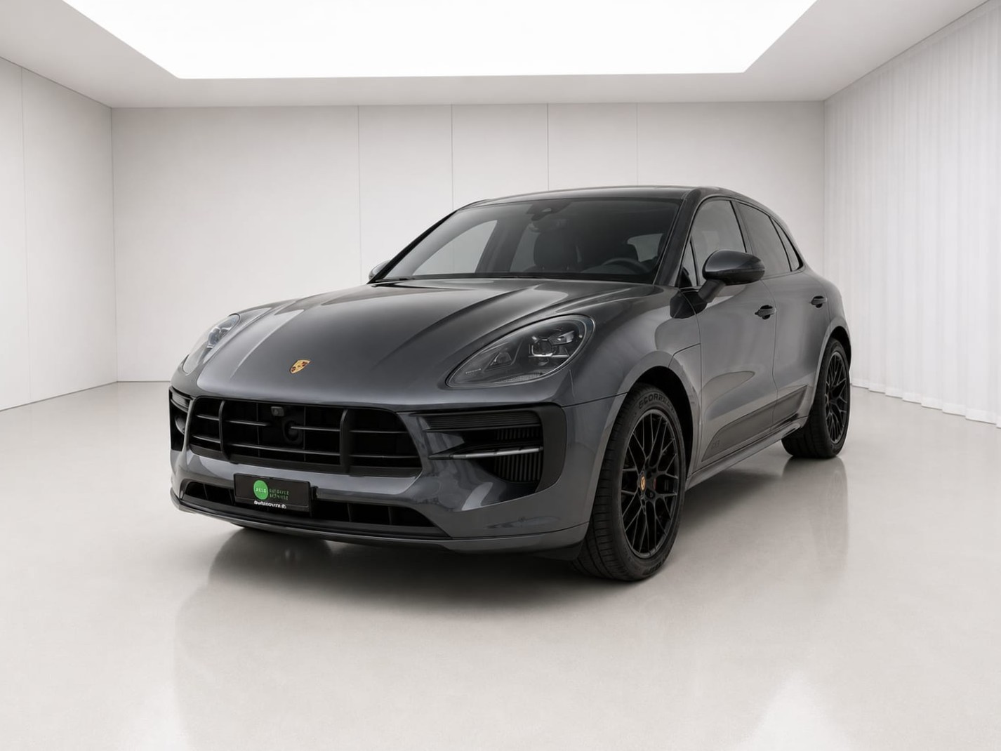 PORSCHE Macan GTS PDK-image-0