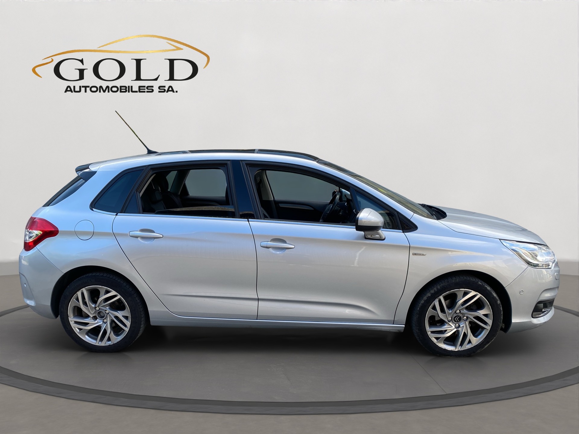 CITROEN C4 Berline 1.6 e-HDi Exclusive EGS6-image-11