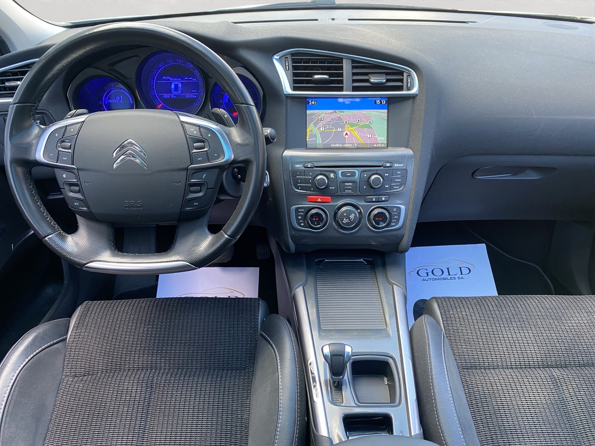 CITROEN C4 Berline 1.6 e-HDi Exclusive EGS6-image-2