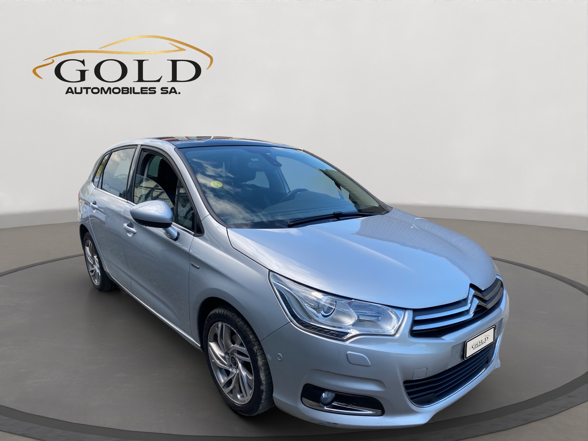 CITROEN C4 Berline 1.6 e-HDi Exclusive EGS6-image-8