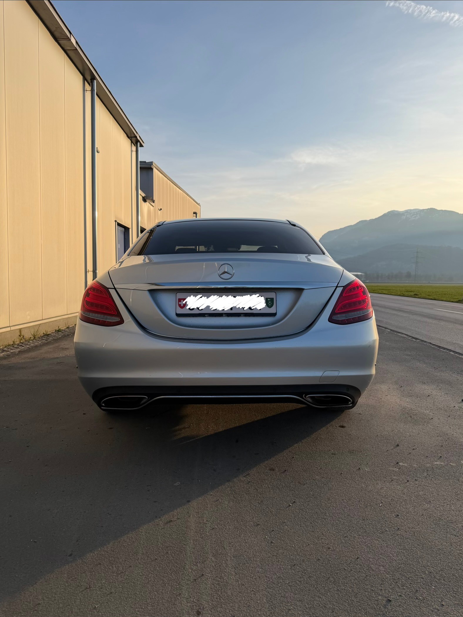 MERCEDES-BENZ C 400 4Matic 7G-Tronic-image-3