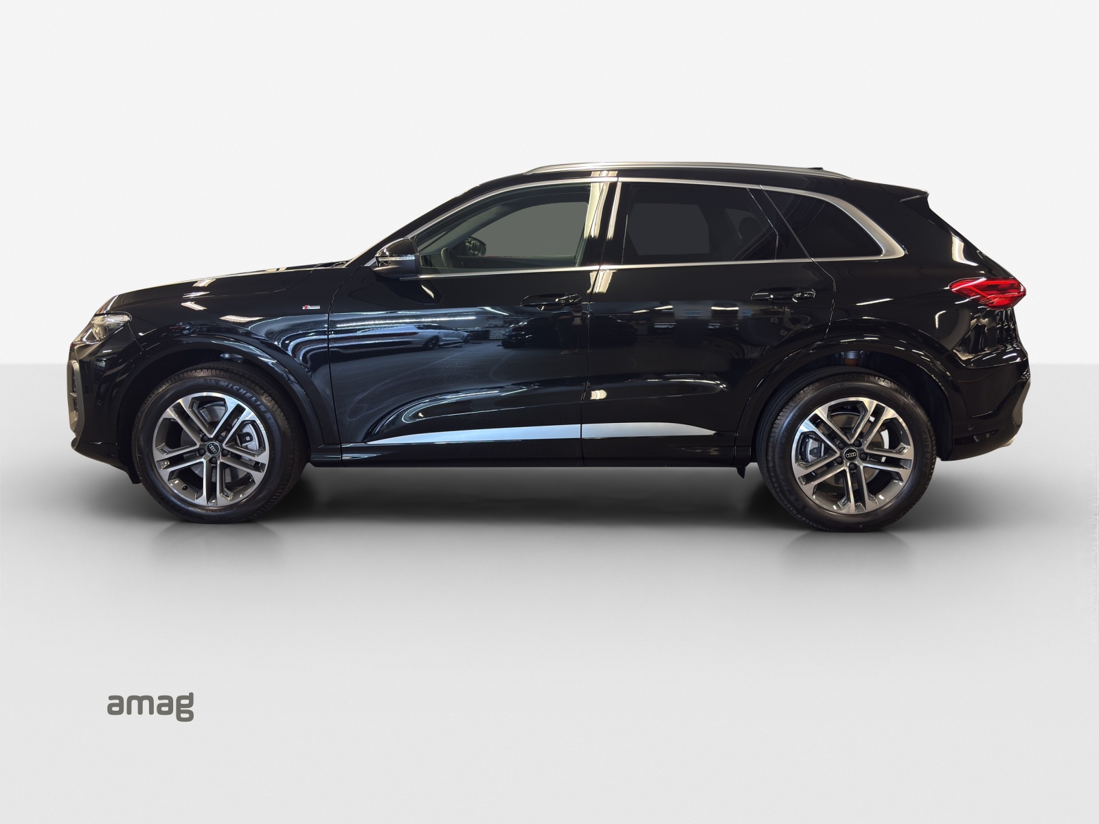 AUDI Q5 TDI quattro 150 kW S-tronic-image-1