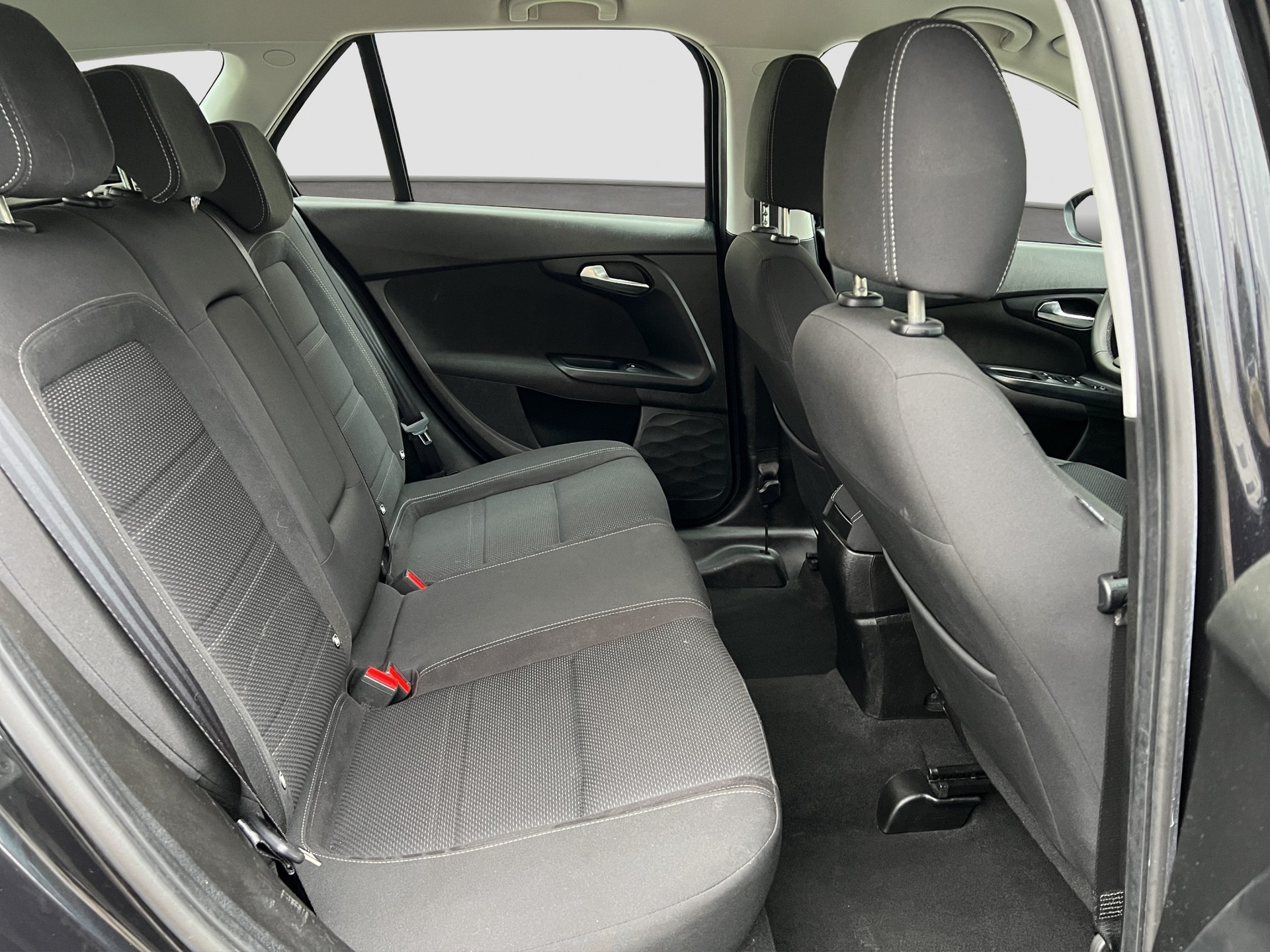 FIAT Tipo 1.6MJ Station Wagon Lounge DCT-image-14