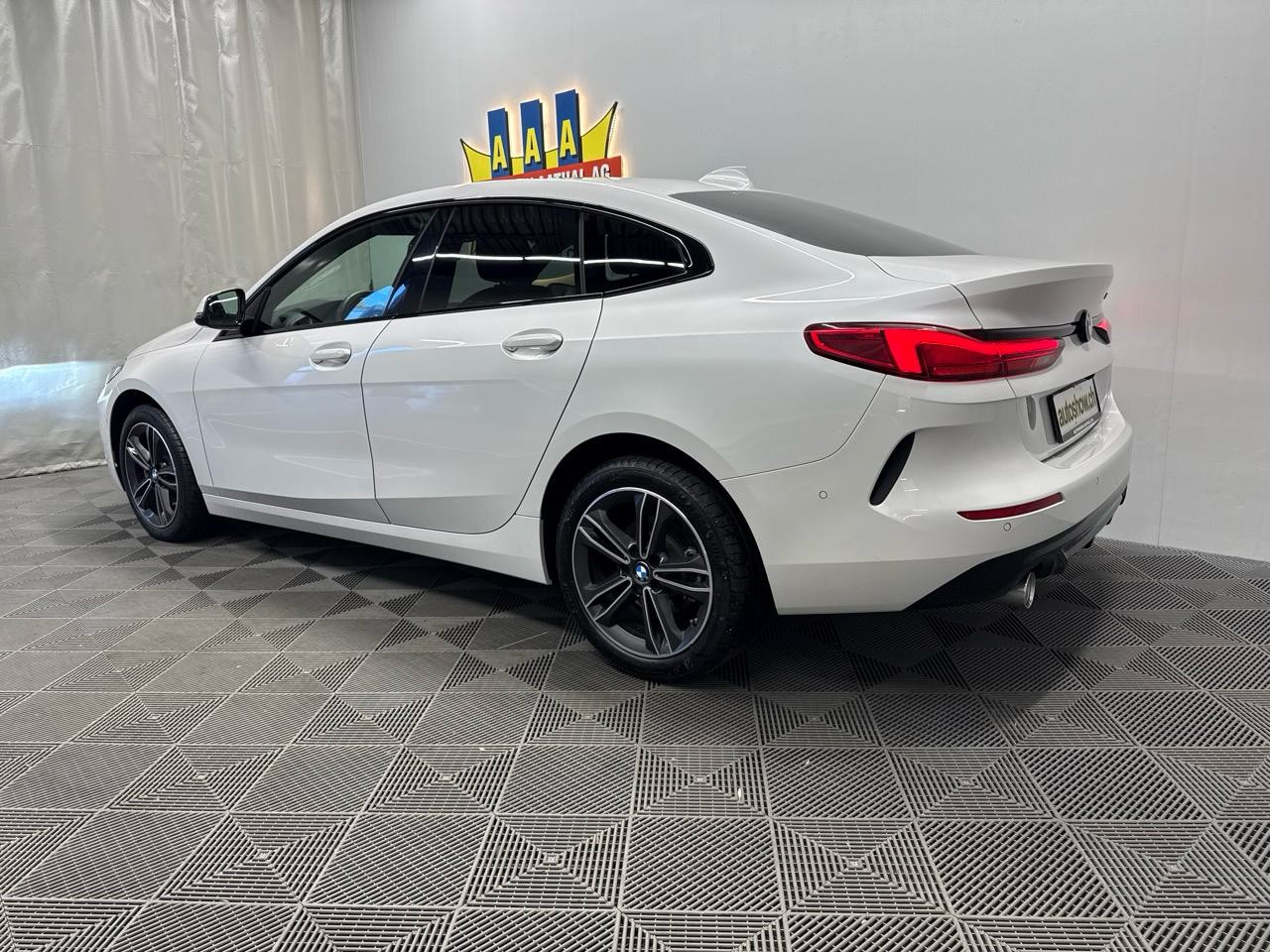 BMW 218d Gran Coupé M Sport Steptronic-image-1