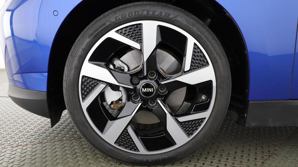 MINI Cooper SE-image-9