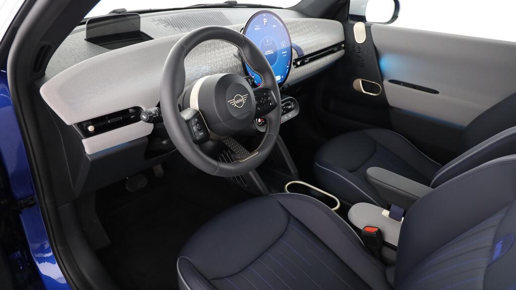 MINI Cooper SE-image-16