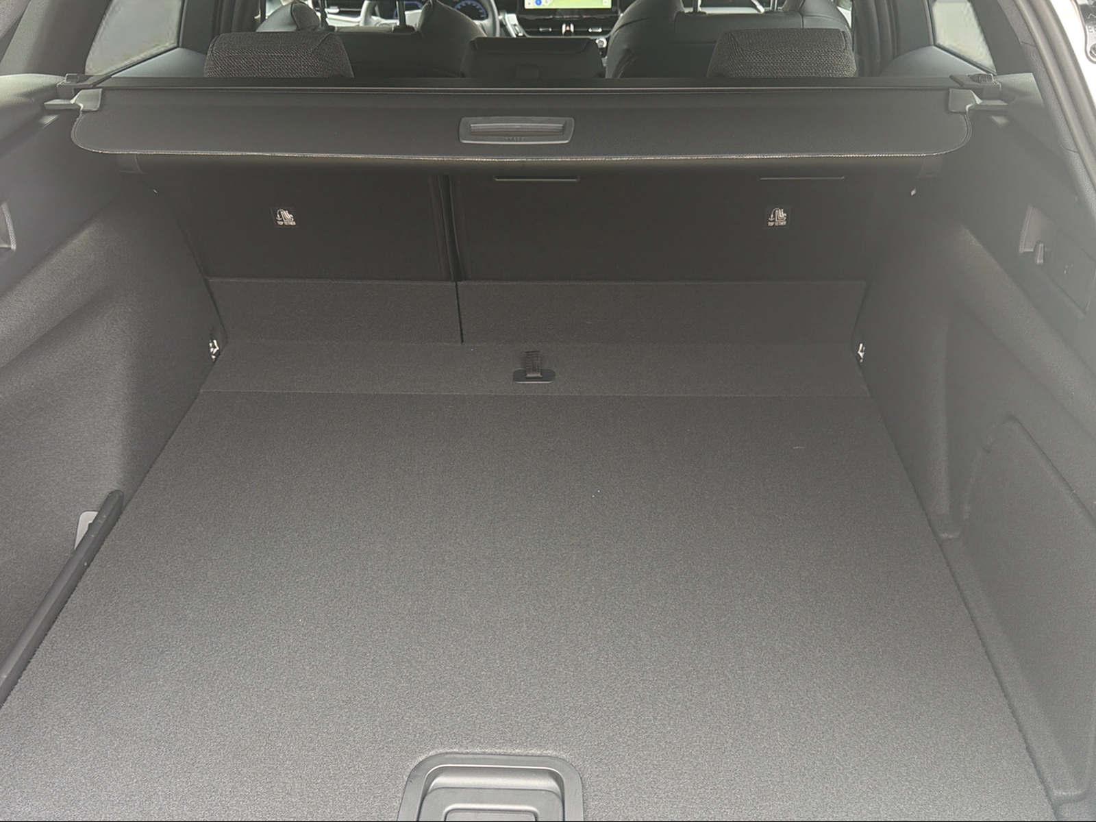 TOYOTA Corolla Touring Sports 2.0 HSD Swiss Edition-image-5