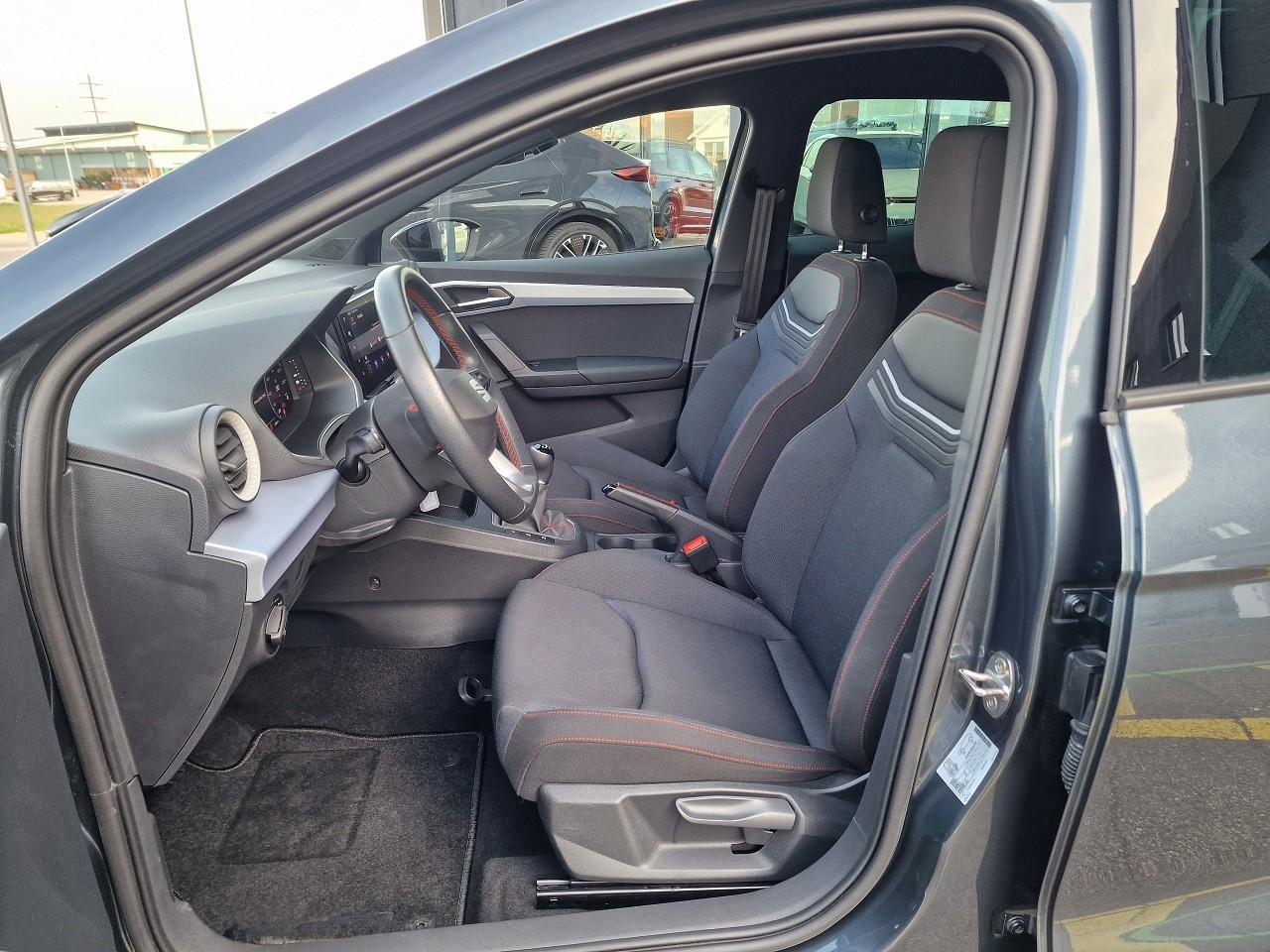 SEAT Ibiza 1.0 EcoTSI FR-image-9