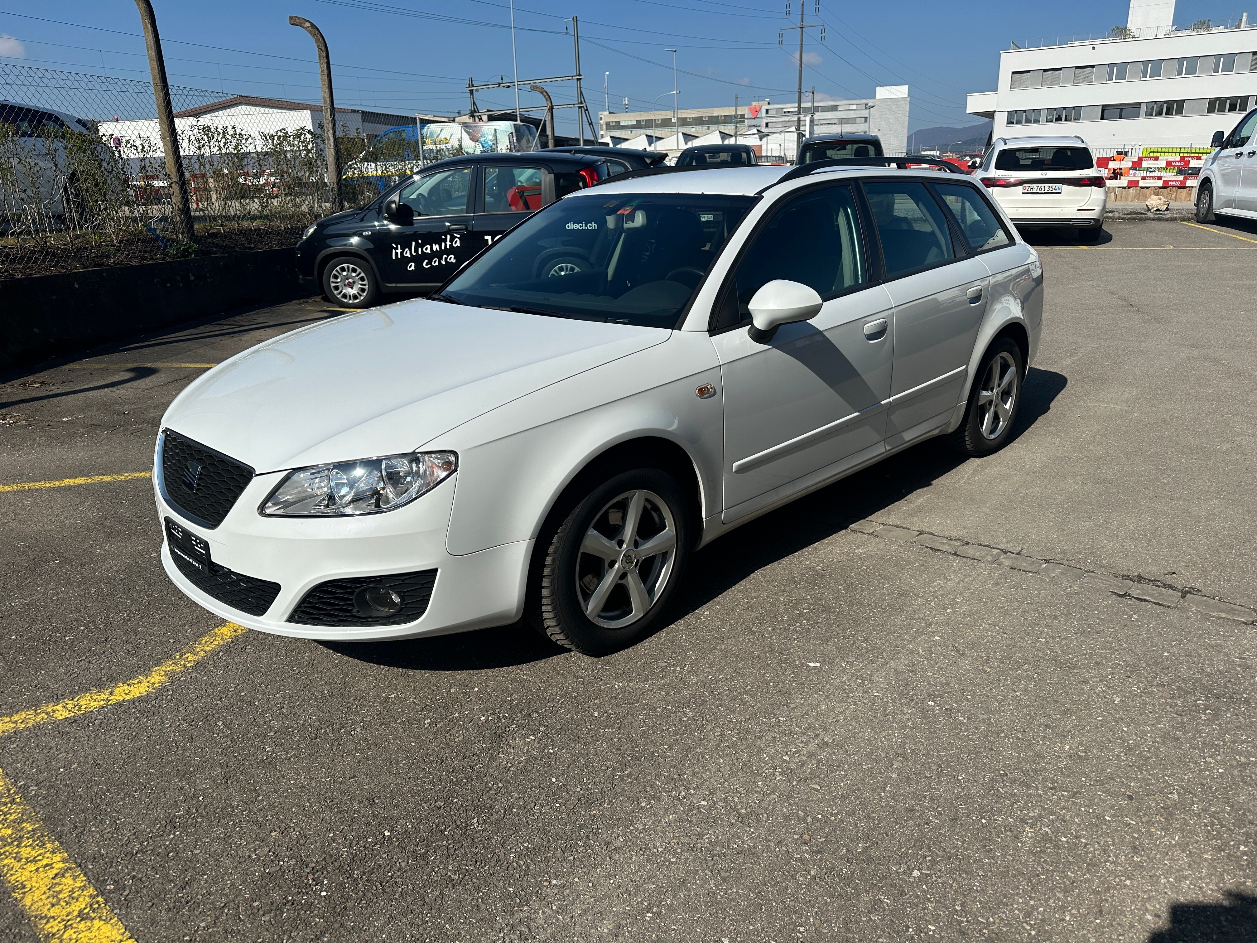 Car photo