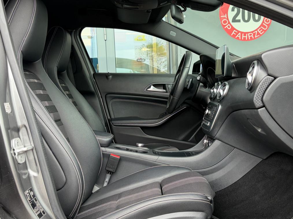 MERCEDES-BENZ A 180 Urban 7G-DCT-image-7