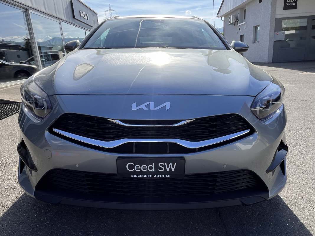 KIA Ceed SW 1.5 T-GDi Power +-image-0