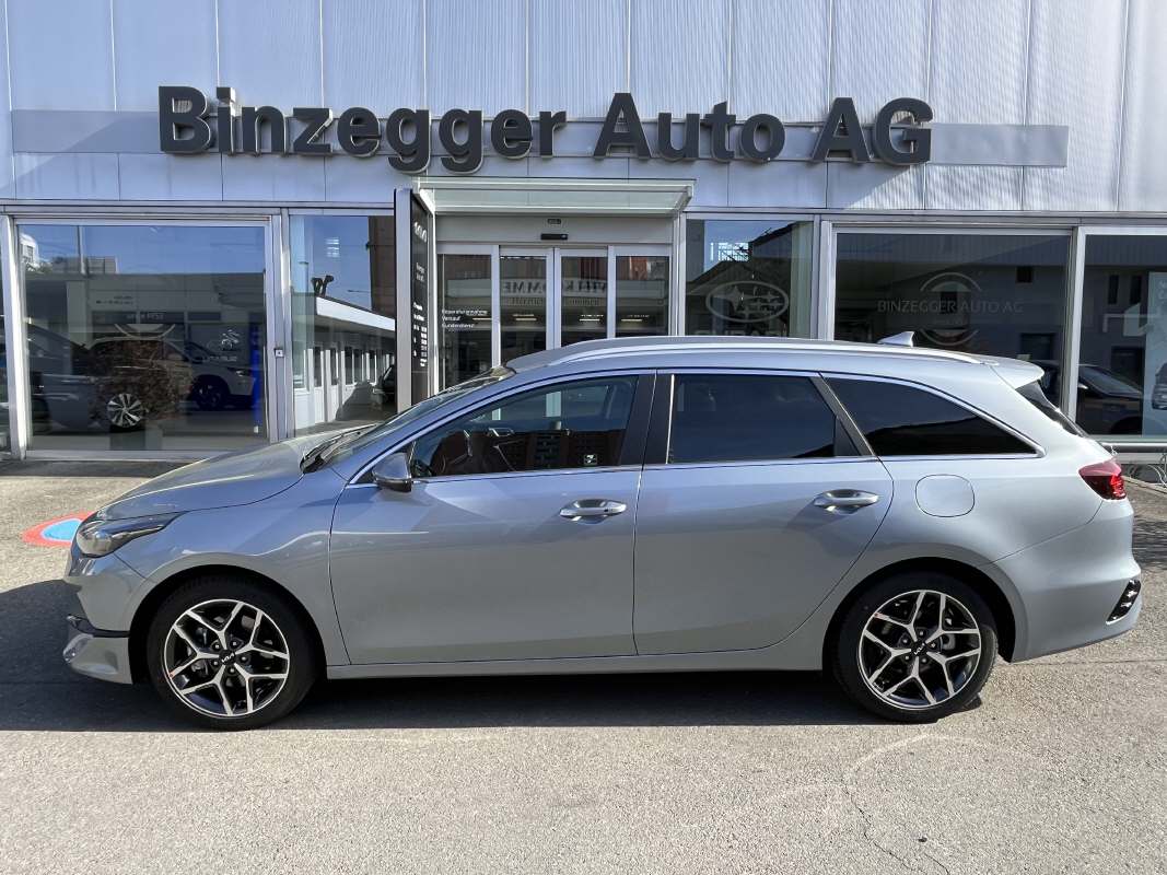 KIA Ceed SW 1.5 T-GDi Power +-image-1
