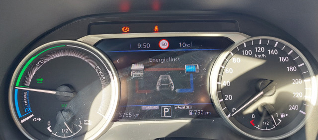 NISSAN Juke 1.6 Hybrid FHEV N-Design-image-11