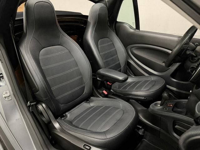 SMART fortwo Cabrio Brabus Style 110 twinmatic-image-21